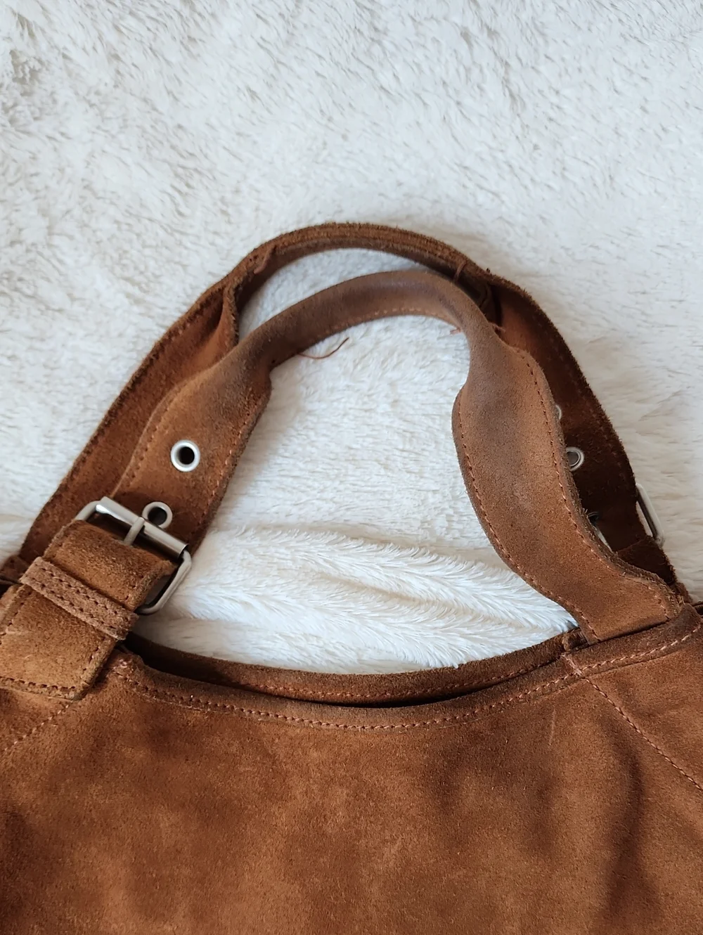 GAP - Suede Hobo Handbag in Brown
